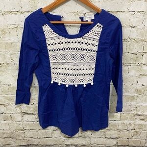 Umgee Blue White Crochet Pom Pom 3/4 Sleeve Top